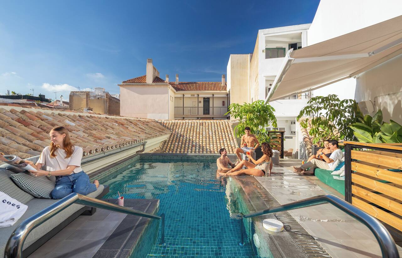 Coeo Hostel Hernan Ruiz