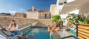 Coeo Hostel Hernan Ruiz