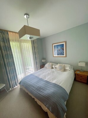 1 Schlafzimmer, Bügeleisen/Bügelbrett, Reisekinderbett, kostenloses WLAN