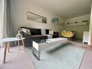 Smart TV, stereo - Modern, cosy ski-in ski-out flat (Nendaz)