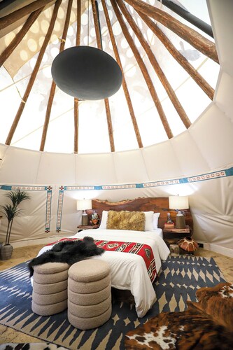 Cozy Oso Tipi a unique Glamping experience at El Mistico Ranch 