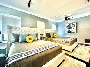 1 Schlafzimmer, BĂŒgeleisen/BĂŒgelbrett, WLAN, BettwĂ€sche