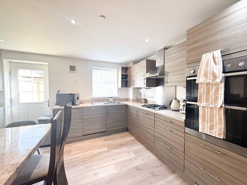 Your Bromley Experience 