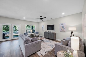 Smart TV - 4-bedroom Chalet Overlooking Pickwick Landing Golf Course (Counce)