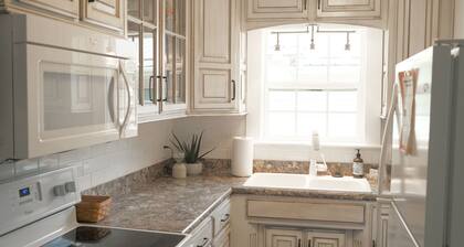 Bland Avenue Bungalow - charming home built in 1937, centrally located