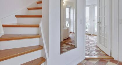 Nice home in Humble with sauna