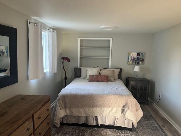 3 bedrooms, free WiFi, bed sheets