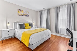 2 chambres, bureau, fer et planche à repasser, Wi-Fi gratuit