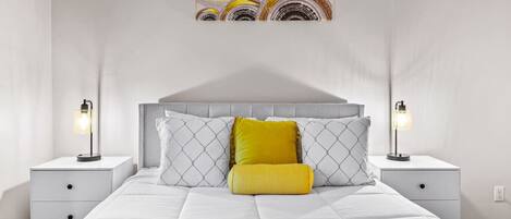 2 Schlafzimmer, Schreibtisch, Bügeleisen/Bügelbrett, kostenloses WLAN