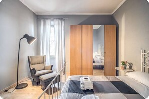 1 غرفة نوم ومكواة/لوح كي وسرير سفر وواي فاي