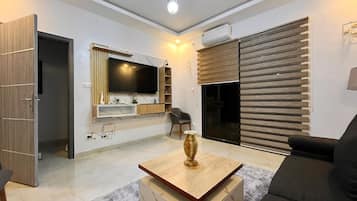 Smart TV, stereo
