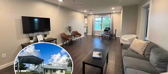 Pet-Friendly Home with fenced yard and covered boat parking in Seadrift TX