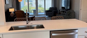 New home in Richmond, The Villages. Just 3 min. golf cart ride to Brownwood.