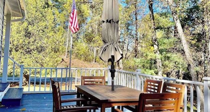 Charming Country Home w/Character of the Adirondacks