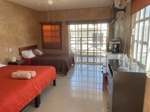1 bedroom, iron/ironing board, WiFi, bed sheets - Isla Holbox, mi viejo chit (Holbox)