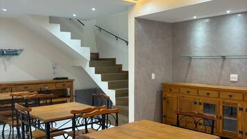 Suite | Dining