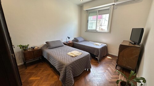 Charming 1-bedroom house with AC, WiFi in fabulous Buenos Aires