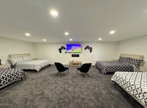 5 bedrooms, in-room safe, iron/ironing board, free WiFi