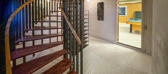 Stunning home in Grenaa with WiFi