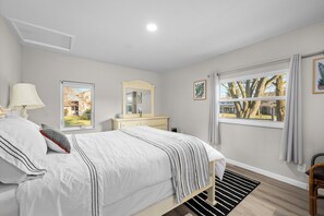 4 dormitorios, tabla de planchar con plancha, wifi y ropa de cama