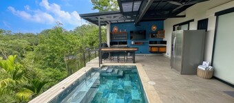 New 3BR Home with Amazing Sunset View in Quepos