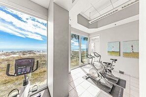 Fitness facility - Lighthouse 1810 | Beachfront | Pools | My Beach Getaways (Gulf Shores)