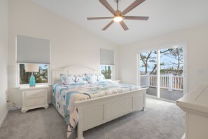 5 bedrooms, free WiFi, bed sheets