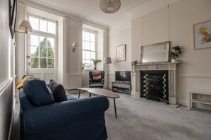 Smart TV, books, offices