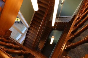 Interior - Elegant apartment in a luxury residence (Arras)