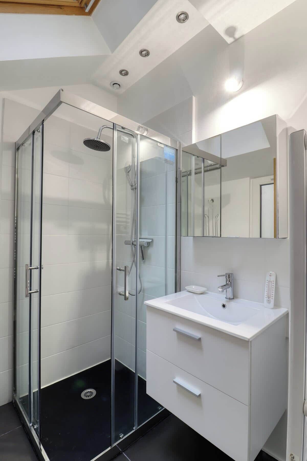 Een douche, een haardroger