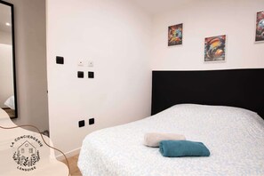 1 dormitori, wifi i roba de llit 