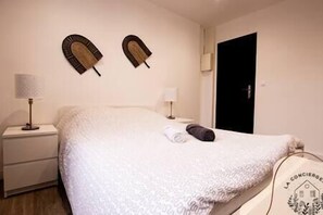 1 bedroom, iron/ironing board, WiFi, bed sheets