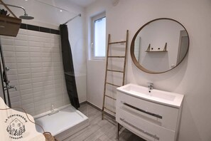 Dusche, Haartrockner
