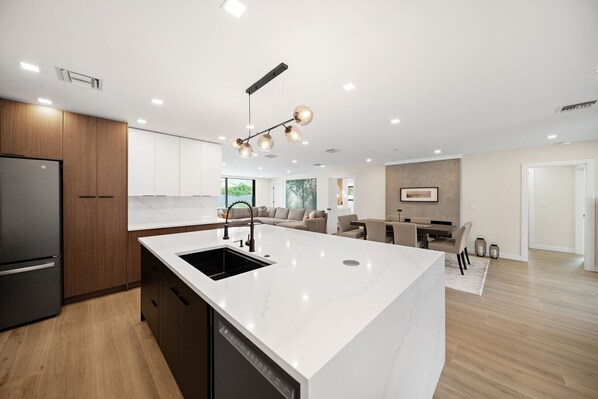 Interior - 2231 Managed by Brampton Park (Lighthouse Point)