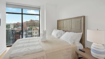2 bedrooms, internet, bed sheets