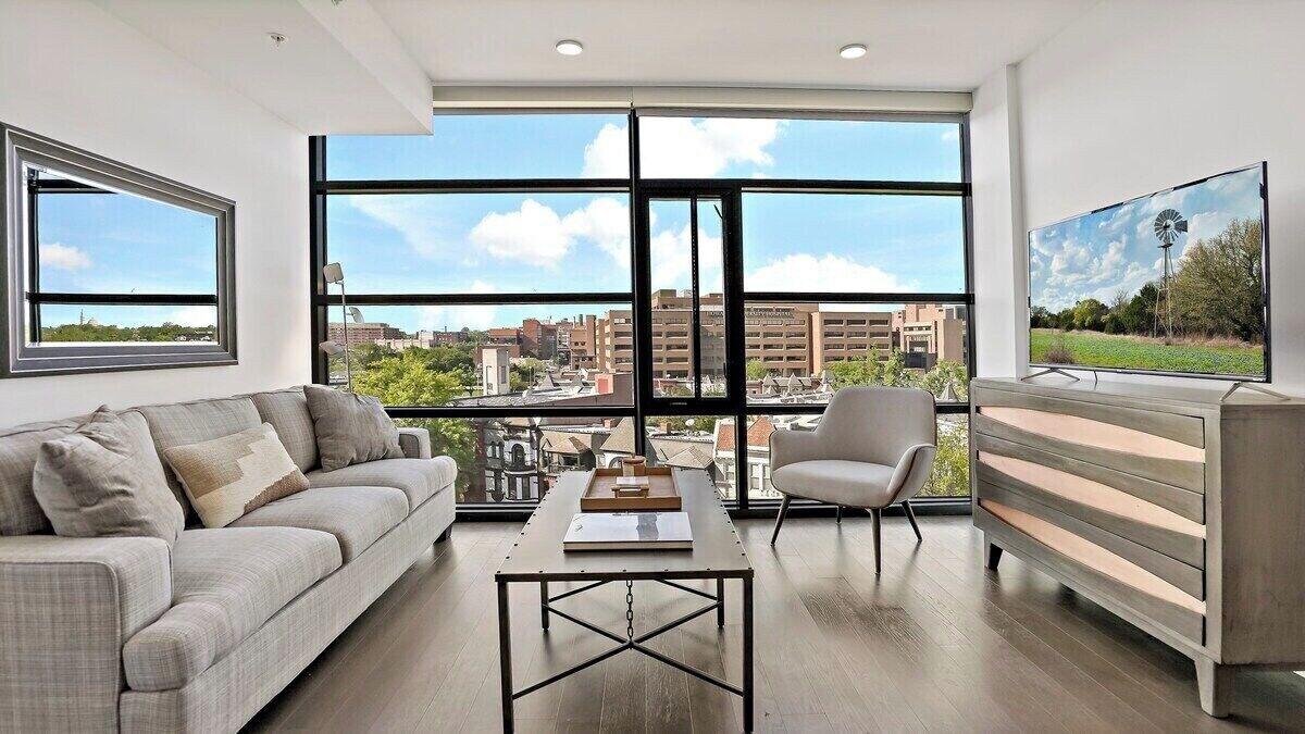 Luxury| 2 bedrooms | Heart of Shaw