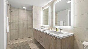 Een douche, een haardroger
