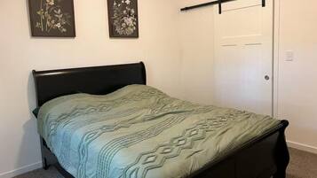 1 chambre, Wi-Fi gratuit, draps fournis