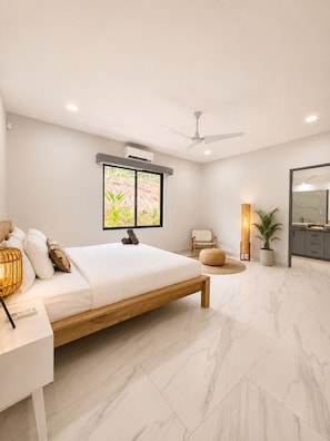 3 bedrooms, WiFi, bed sheets, wheelchair access - Large Modern 3-BED house with pool, AC and WiFi in Uvita (Uvita)