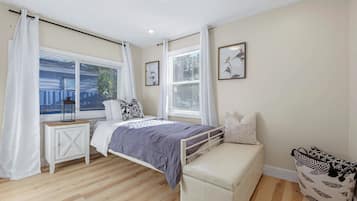 3 bedrooms, WiFi, bed sheets
