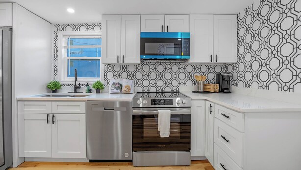 Private kitchen - Charming City Nest! (Orlando)