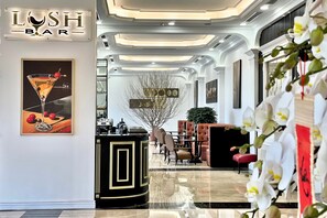 Bar (on property) - Adamo Hotel Hung Yen (Yen My)