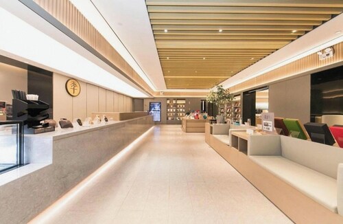 Ji Hotel-pen shui chi