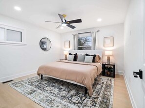 3 makuuhuonetta, silitysrauta/-lauta, vauvan matkasänky, ilmainen Wi-Fi