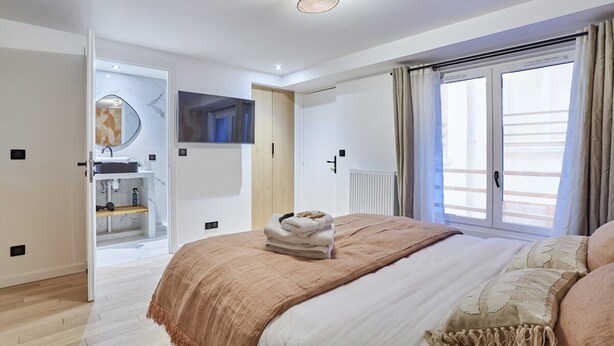 Apartment | 1 bedroom, laptop workspace, bed sheets - Charming Studio Centre de Paris-montorgueil (Paris)