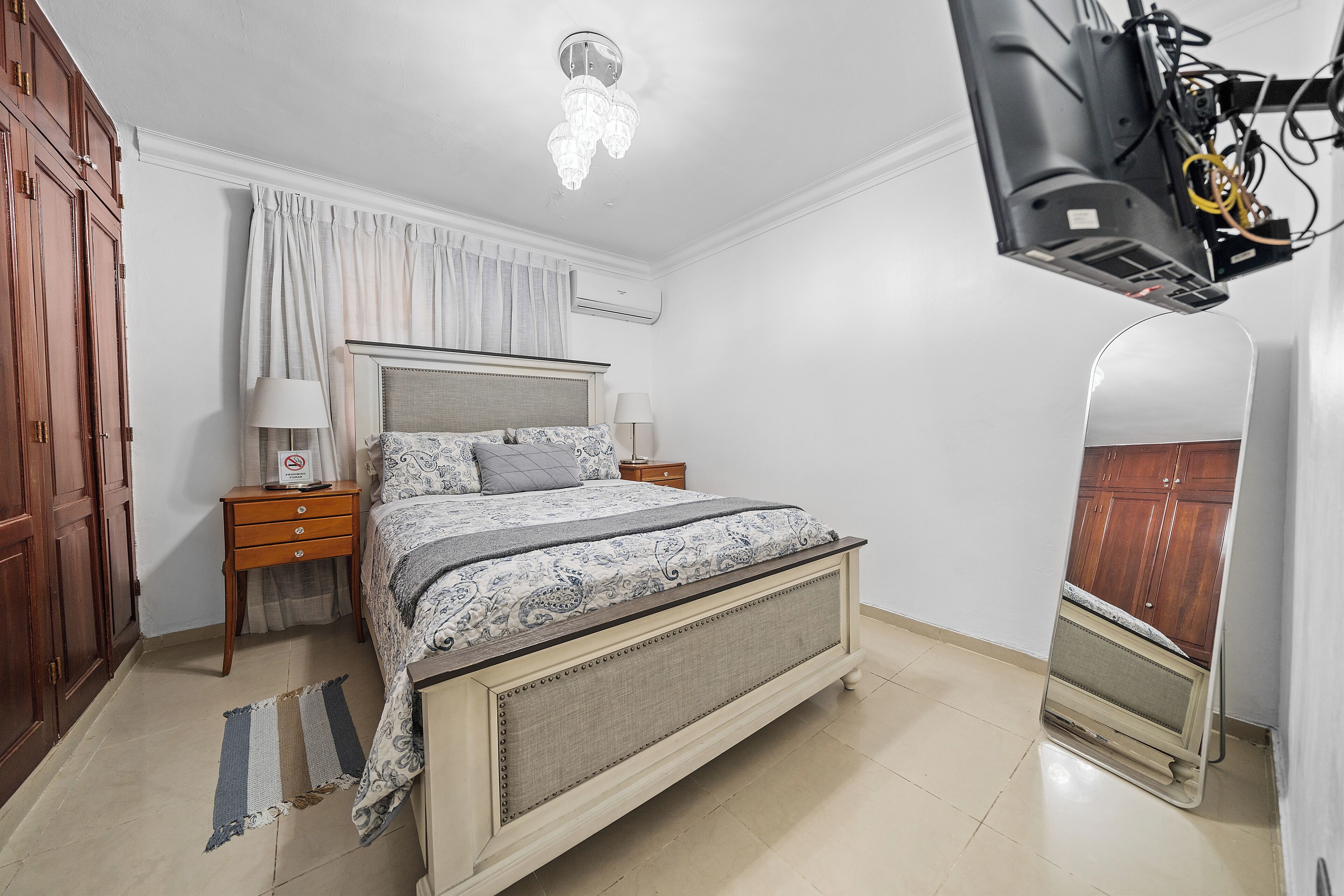 Comfort Condo, 2 Bedrooms, Courtyard View, Tower | 2 bedrooms, in-room safe, free WiFi