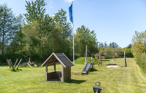 Children's area - 3 bedroom nice home in Hemmet (Hemmet)