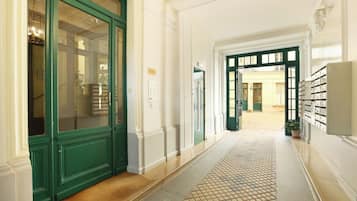 Apartment | Interior