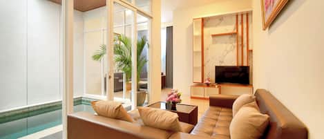 Villa, 1 Bedroom, City View | Living area