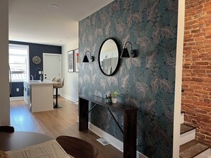 Interior - Charm City Chic! Patterson Park/Pet friendly (Baltimore)